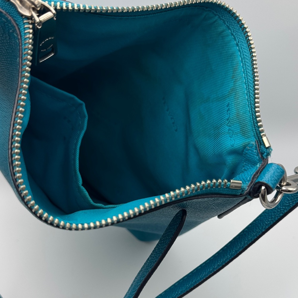 Coach Kitt Crossbody Bag Teal Pebbled Leather Adjustable Strap Small Purse - Picture 4 of 10